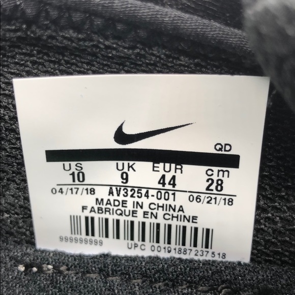 Nike Free RN 2018 Floral Graphic Running Shoes - Picture 7 of 8